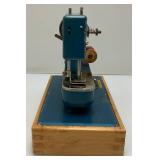 Vintage Miniature Cast Metal KAYanEE Sew Master Kids Sewing Machine Battery Operated 9" L x 7" H x 4 1/2" W
