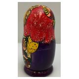 Vintage Russian Nesting Doll Set Largest Is 7" Tall