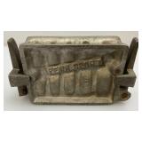 Vintage PENN Sport Fishing Sinker Mold & Vintage OldPal Woodsman Tackle Box With Tackle