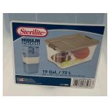 Misc. Totes With Lids  10 Gallon = 6 19 Gallon = 11 (Two Missing handles)