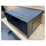 Frigidaire 24 in. 2.2 cu ft Electric Built-In Microwave Model # GMBS3068AFA