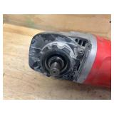 MILWAUKEE (6088-30) 7"/9" Large Angle Grinder