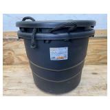 Lot of 2 - HDX 21 Gallon Utility Tub with Rope Handles
