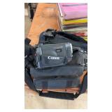 Canon ES8600V Hi8 Video Camcorder with Accessories