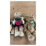 Collection of 10 Boyd