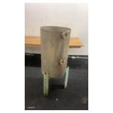 Used Industrial Metal Cylinder Tank with Stand