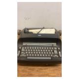 IBM Selectric Electric Typewriter - Used
