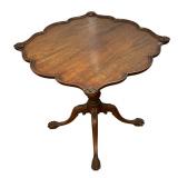 Antique Victorian Mahogany Accent Scalloped Edge Table