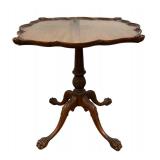 Antique Victorian Mahogany Accent Scalloped Edge Table