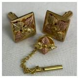 Beautiful Variety of Fashion Necklaces, Brooch, Earrings, Bracelets and Cufflinks