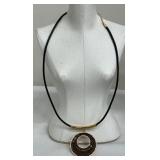 Beautiful Variety of Fashion Necklaces, Brooch, Earrings, Bracelets and Cufflinks