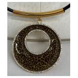 Beautiful Variety of Fashion Necklaces, Brooch, Earrings, Bracelets and Cufflinks