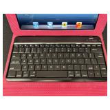 Apple iPad 3rd Generation with Brookstone Keyboard Case