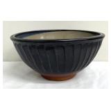 Pretty Ribbed Pottery Bowl