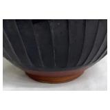 Pretty Ribbed Pottery Bowl
