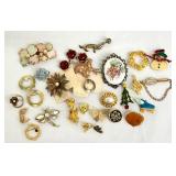 Vintage Brooch Collection Featuring Floral and Animal Designs