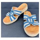 Baretraps Posture+ Light Blue and White Bliss Sandals - Size 6 1/2