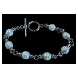 Sterling Silver Bracelet with Freshwater Pearls - 8 Inch