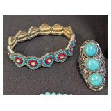 Gorgeous Green and Blue Tone Fashion Jewelry