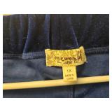 Lot of 2 Women clothes (NEW): One world 1X and the dress brand is Christopher and Banks:  size 4