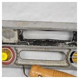 Squeeze Clamps-2 Aluminum Levels-Hand Trap Thrower