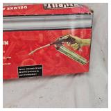 Wel-Built Deluxe Air/Hand Grease Gun, Like New in Box