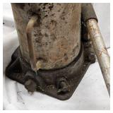 40 Ton Bottle Jack-Works and Hydraulic Jack, Needs Work