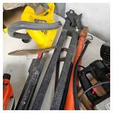 2 Jig Saws and Skill Saw , Bead Breaker and Electric Hedge Trimmer