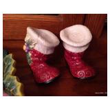 Fitz & Floyd Plate & Two Sets of S&P Shakers