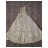 Vintage 1940s Wedding Dress