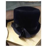 (2) Vintage Hats With Boxes