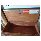 Lane Cedar Chest With Key