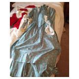 (2) Scandinavian Outfits