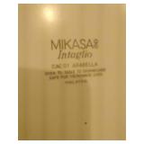 Mikasa Arabella Dishes