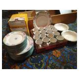 Huge Oneida "Tulip Garden" Lot