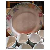 Huge Oneida "Tulip Garden" Lot