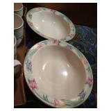 Huge Oneida "Tulip Garden" Lot