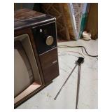 RCA XL100 TV- Vintage Retro Small Tv w/ Antenna