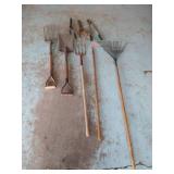 Hoes, Pitchforks, Shovel & Trimmers