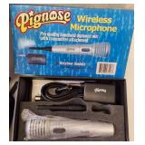 Pignose |  Hand Held Wireless Microphone System & TechProducts 360.com Bag