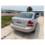 2004 Volvo S40