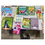 35 CHILDRENS BOOKS
