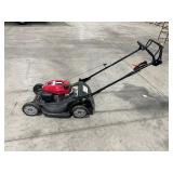 HONDA HRX 217 VERSAMOW 4 IN 1 SYSTEM MOWER