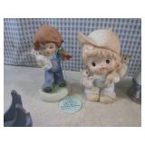 (CS) Assorted Vintage Figures...