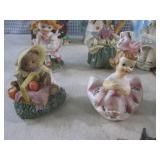 (CS) Assorted Vintage Figures...