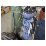 (EW7) 4 Golf Bags All With Assorted...