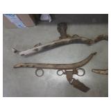 (EW5) Assortment of Vintage/Antique...