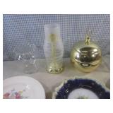 (A-1) Assorted Vintage and Other Pl...