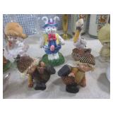 (A-2) Assorted Small Decor Etc Some...