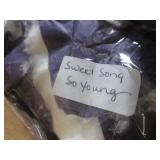 (BS) Box Full of Mini Norman Rockwe...